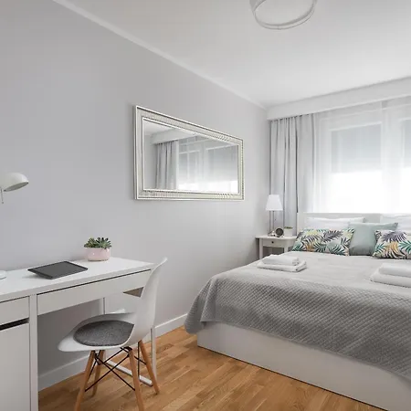 Apartamento Oomph Smart 1 Bedroom Varsóvia