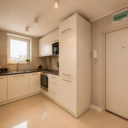 Oomph Smart 1 Bedroom Varsóvia